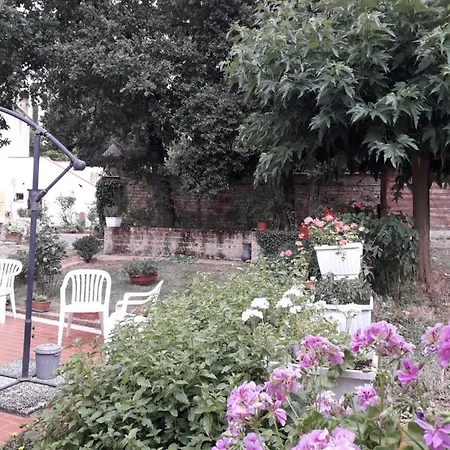 Boscodisotto Oda ve Kahvaltı 3*